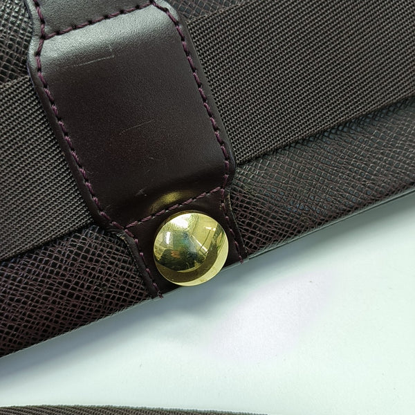VIKTOR Calfskin Red