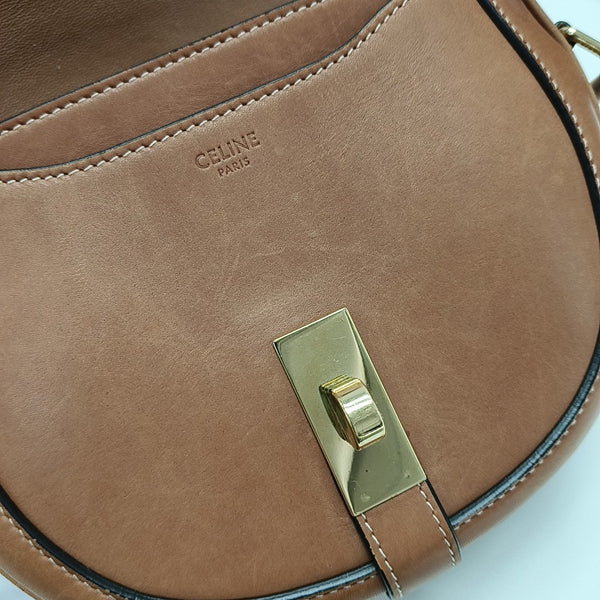 16 Small Calfskin Brown