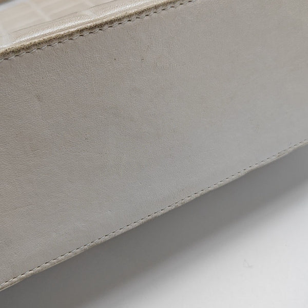 CHOCOLATE BAR Lambskin White