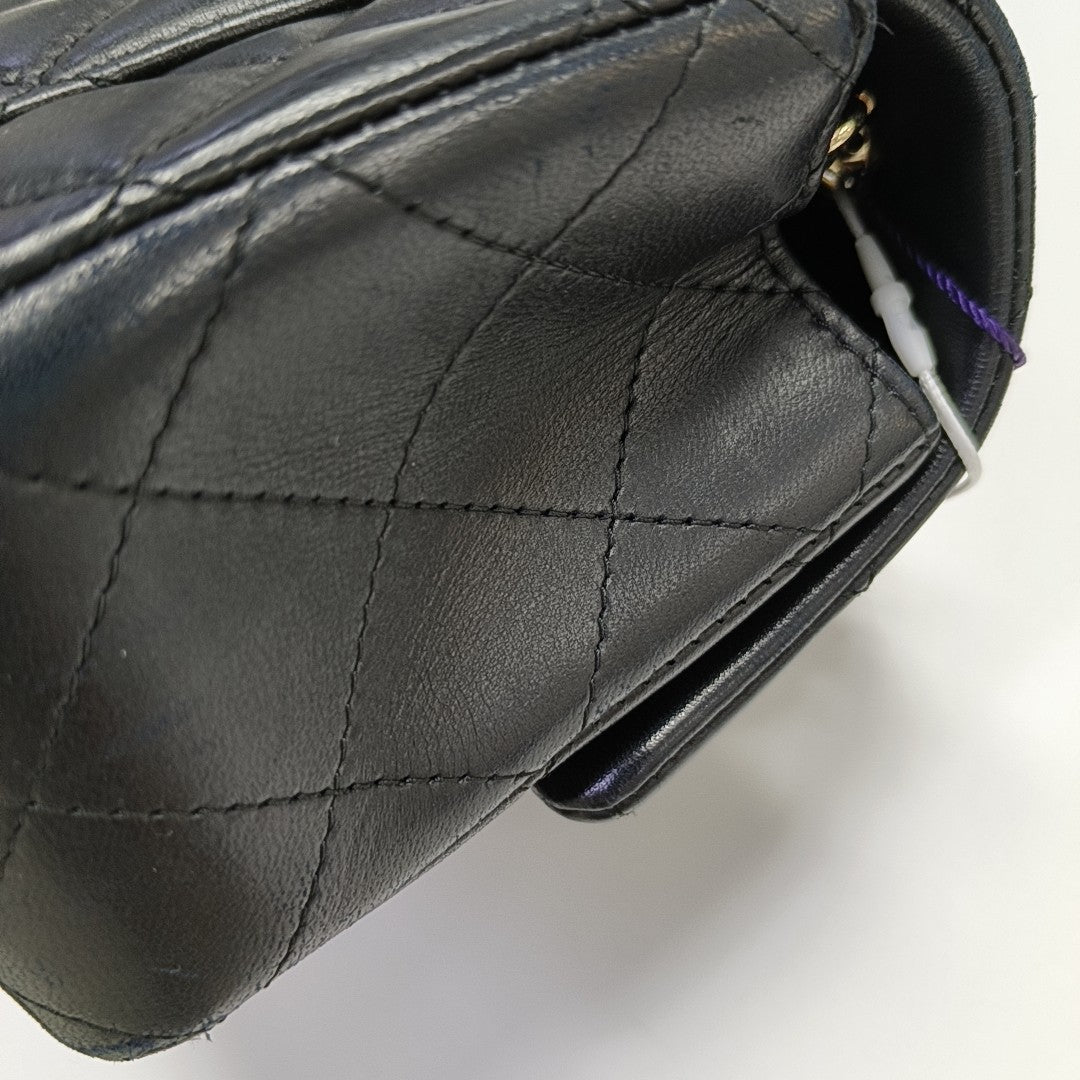 CLASSIC FLAP Mini Quilted Lambskin Black