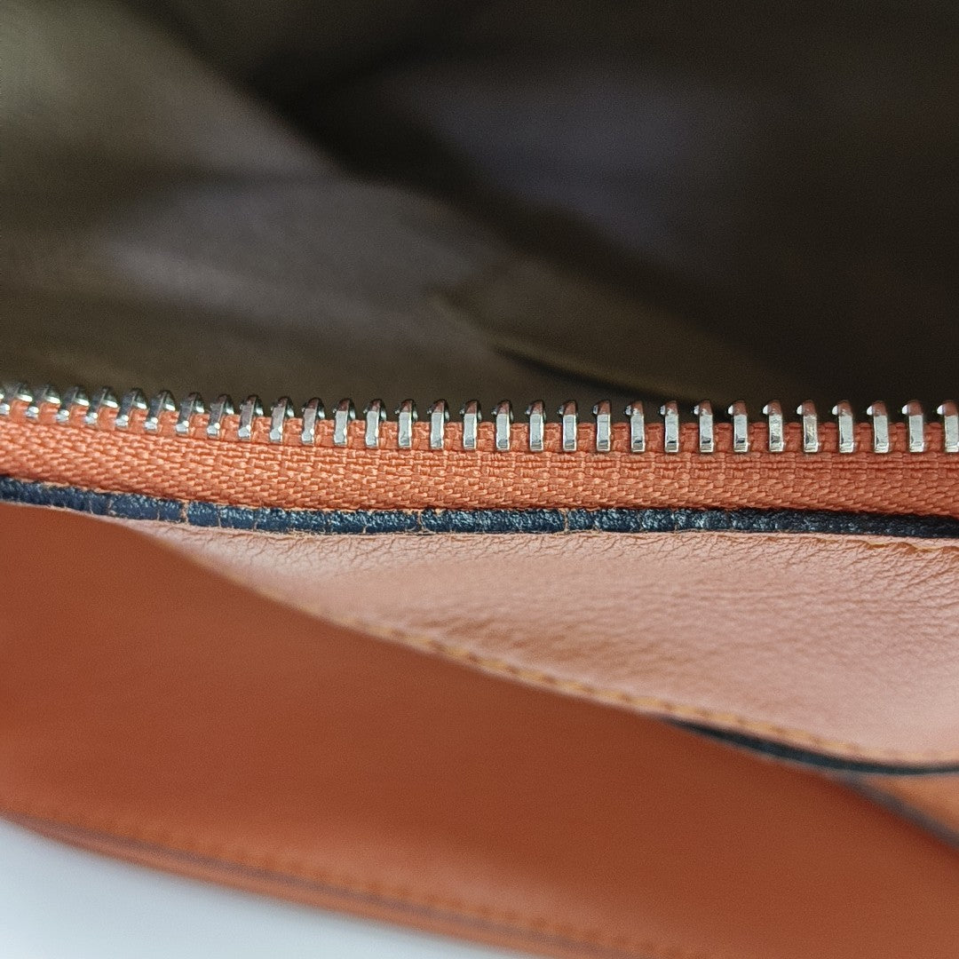 Puzzle Medium Calfskin Orange