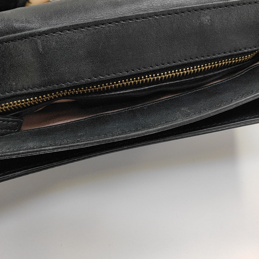 Arli Small Calfskin Black