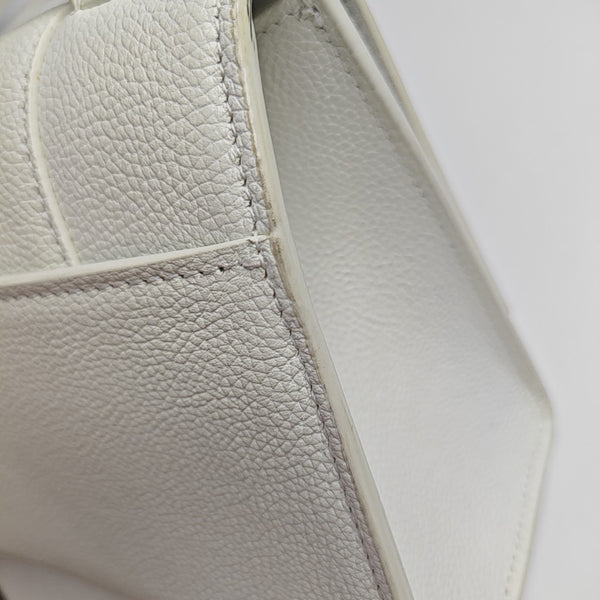 Hourglass S Calfskin White