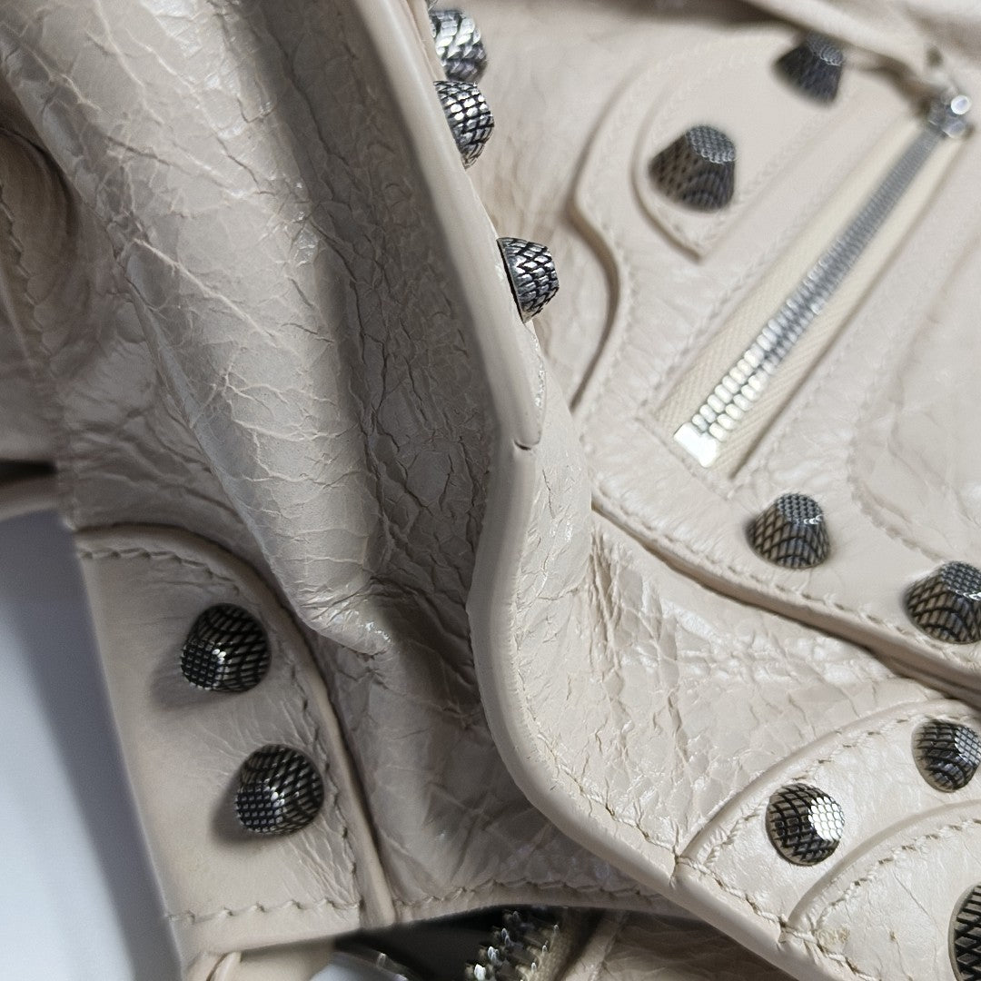 Neo Classic Lambskin Beige