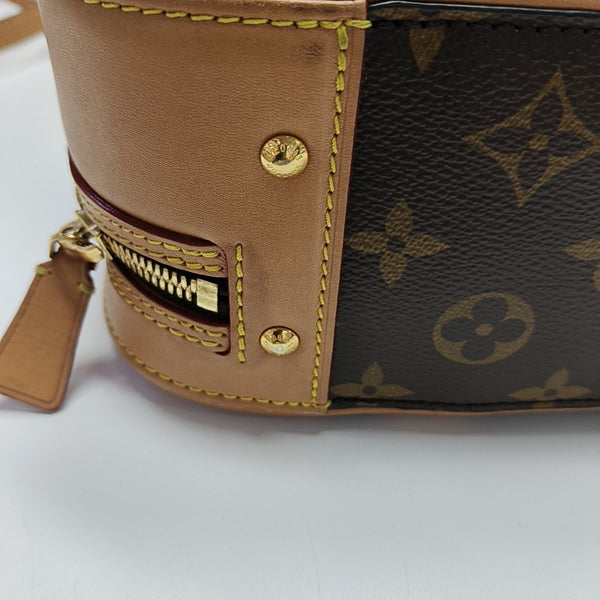 VALISETTE PM Monogram Coated Canvas Brown