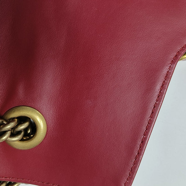 GG Marmont Medium Quilted Calfskin Red