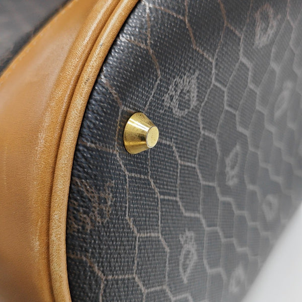 Oblique Coated Canvas Black