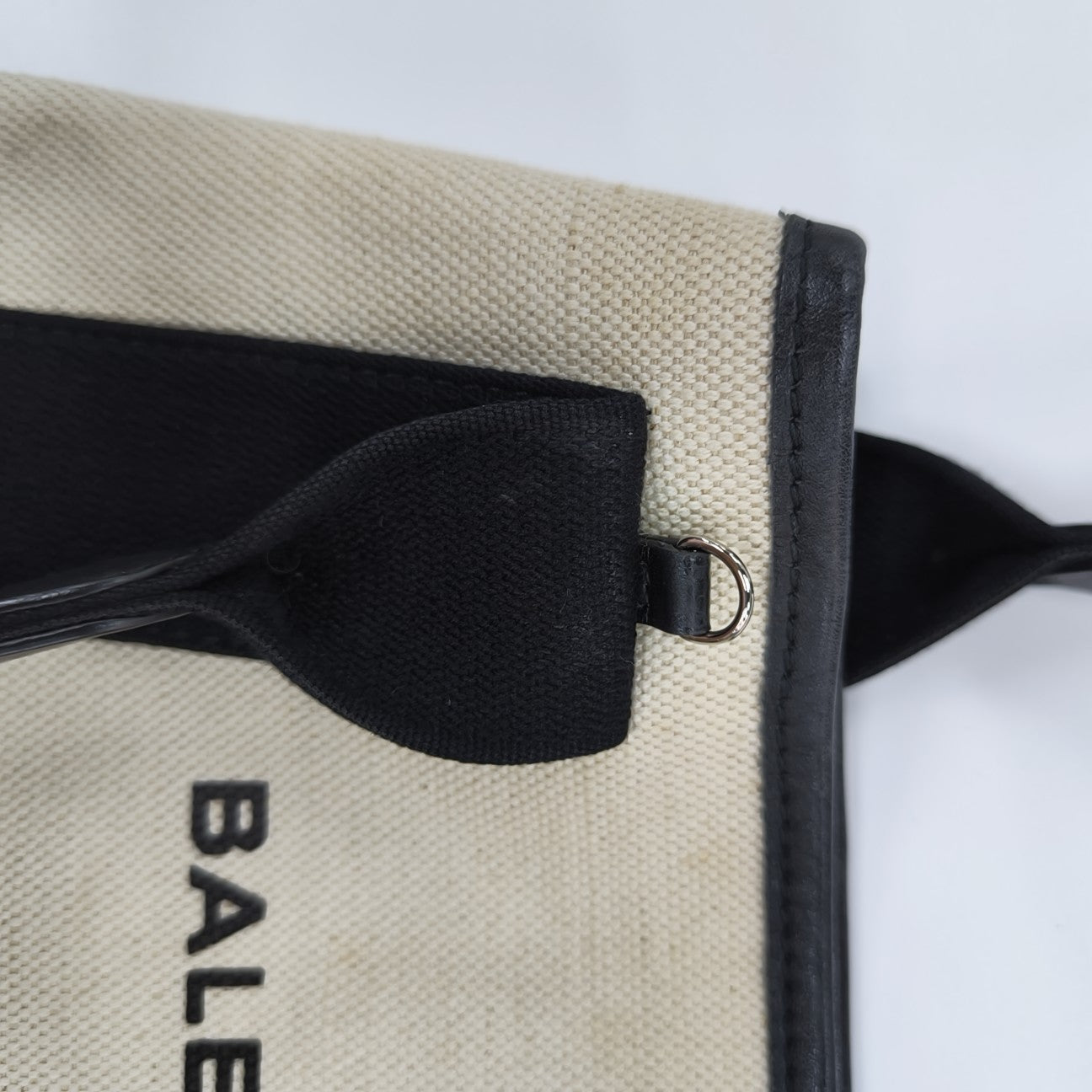 Navy Mini Canvas White