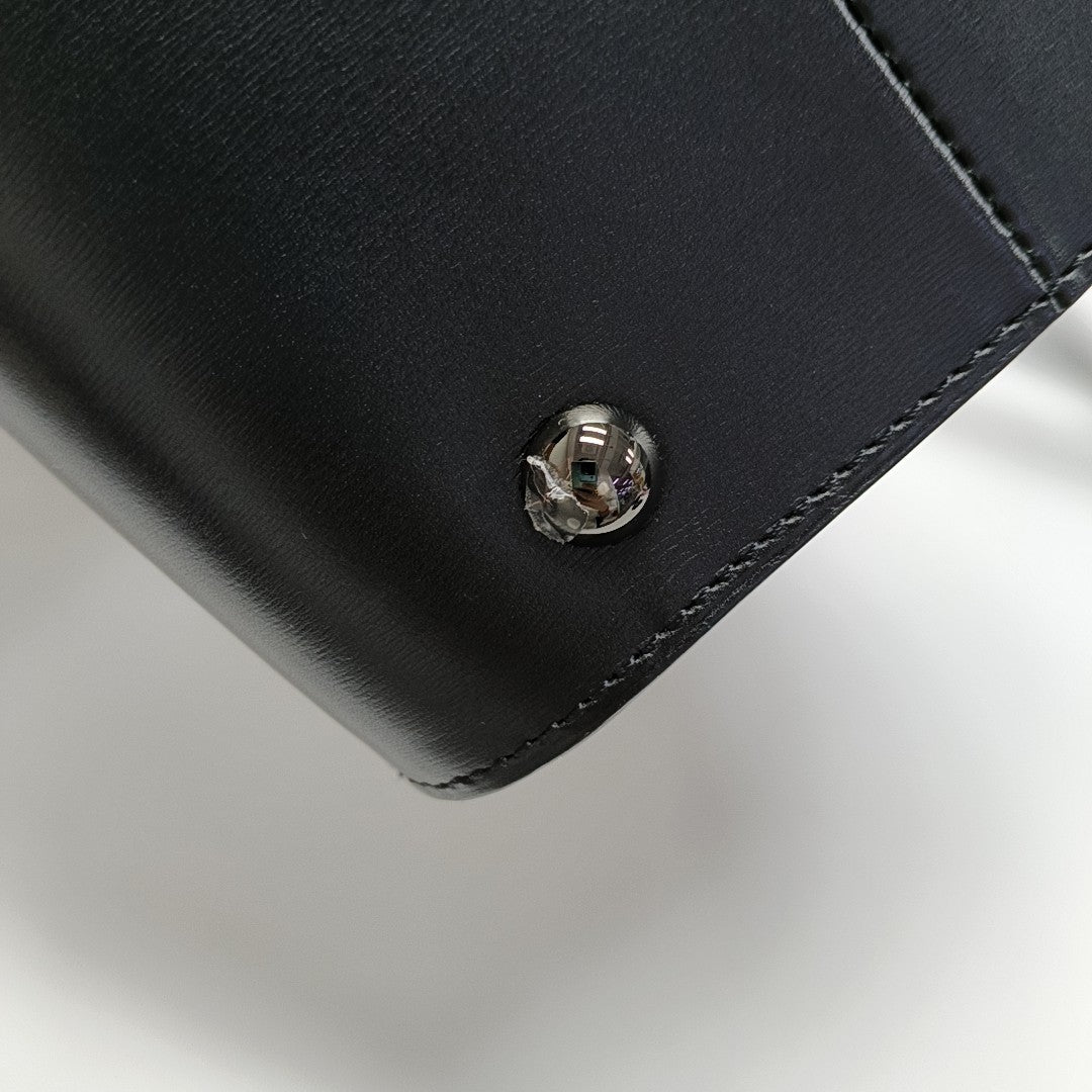Brillant Medium Calfskin Black