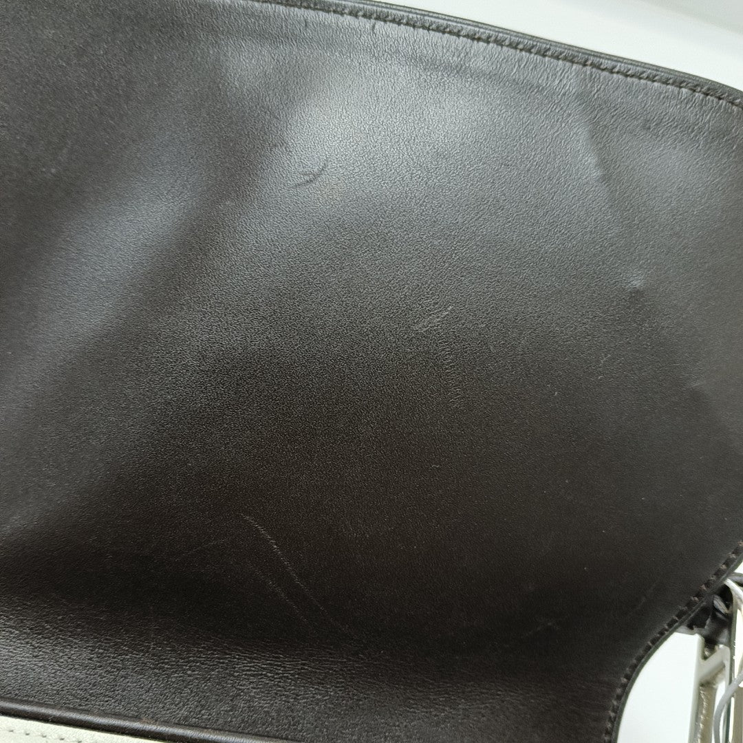 Calfskin White
