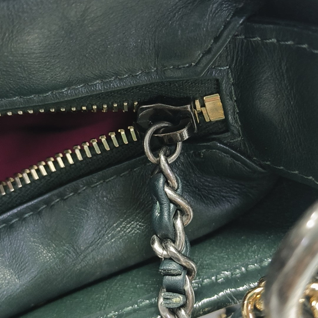 GABRIELLE Small Quilted Calfskin Green