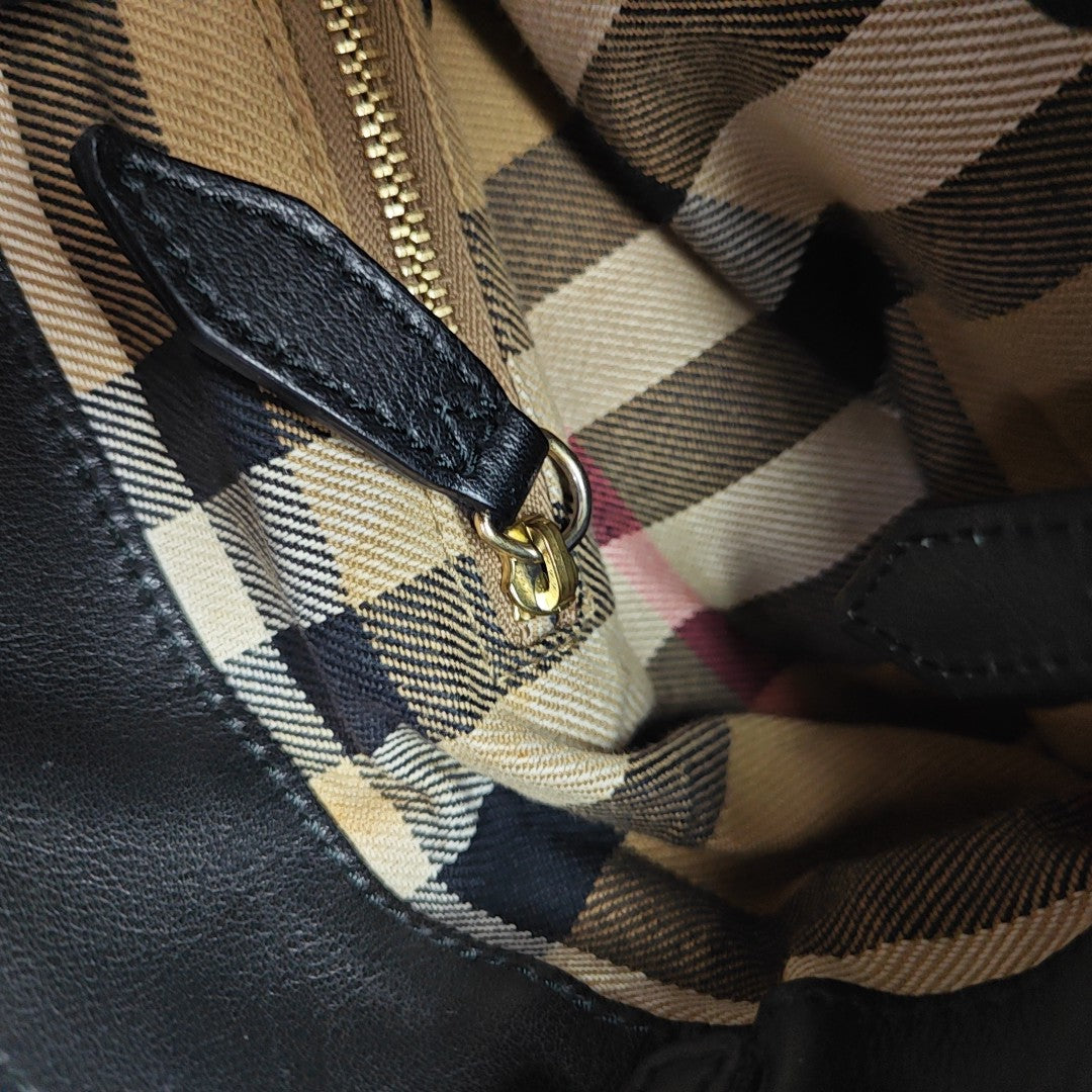 The Banner Medium Calfskin Black