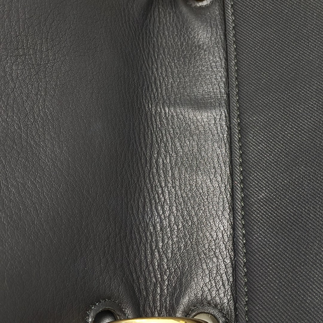 DK88 Medium Calfskin Black