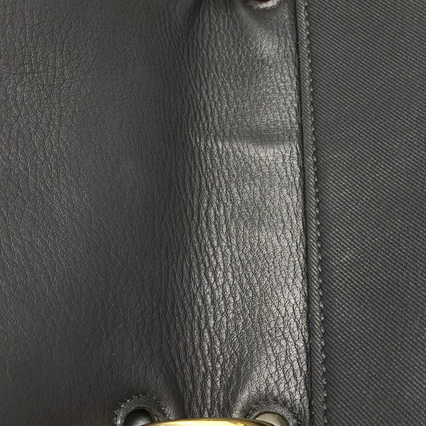 DK88 Medium Calfskin Black