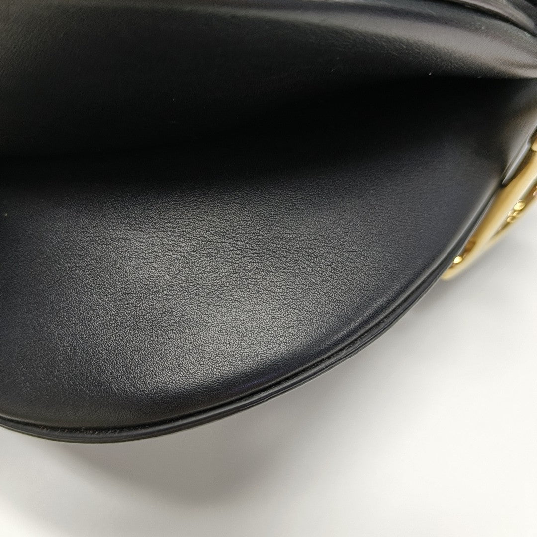 Saddle Small Calfskin Black