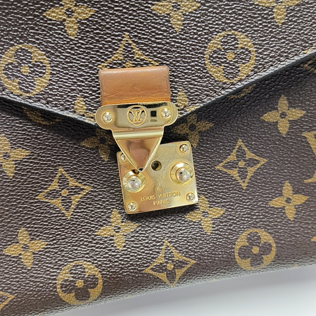 MÉTIS MM Monogram Coated Canvas Brown