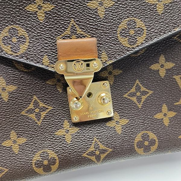 MÉTIS MM Monogram Coated Canvas Brown