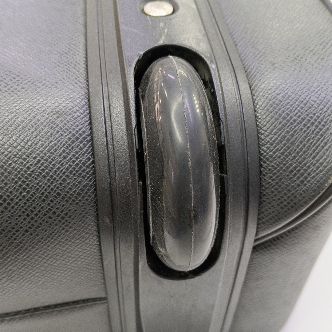 PEGASE Calfskin Black