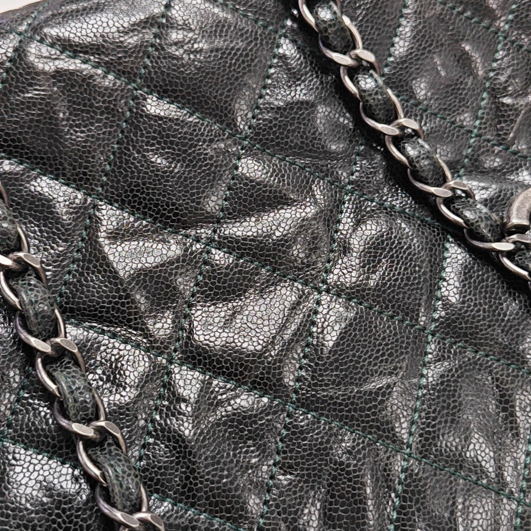 Quilted Grained Calfskin Shoulder Bag Green