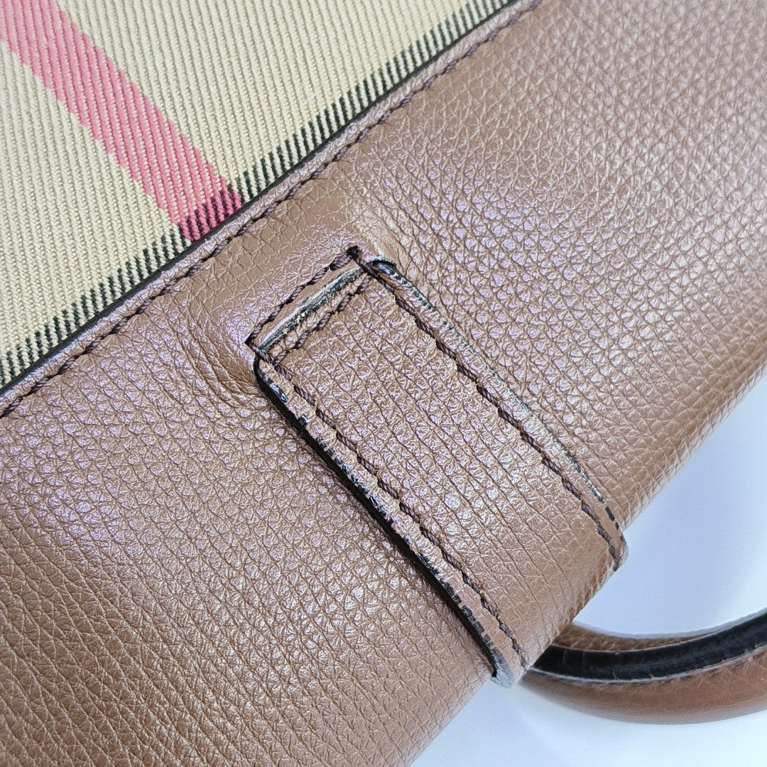 Milverton Canvas Beige