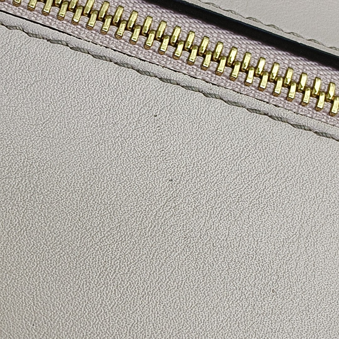 Calfskin Shoulder Bag Pink
