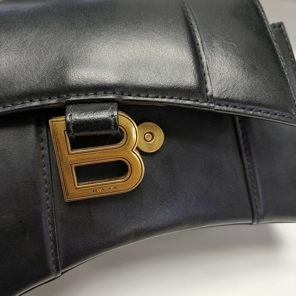 Hourglass S Calfskin Black