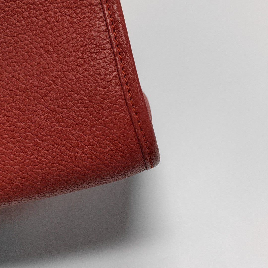 Calfskin Shoulder Bag Red