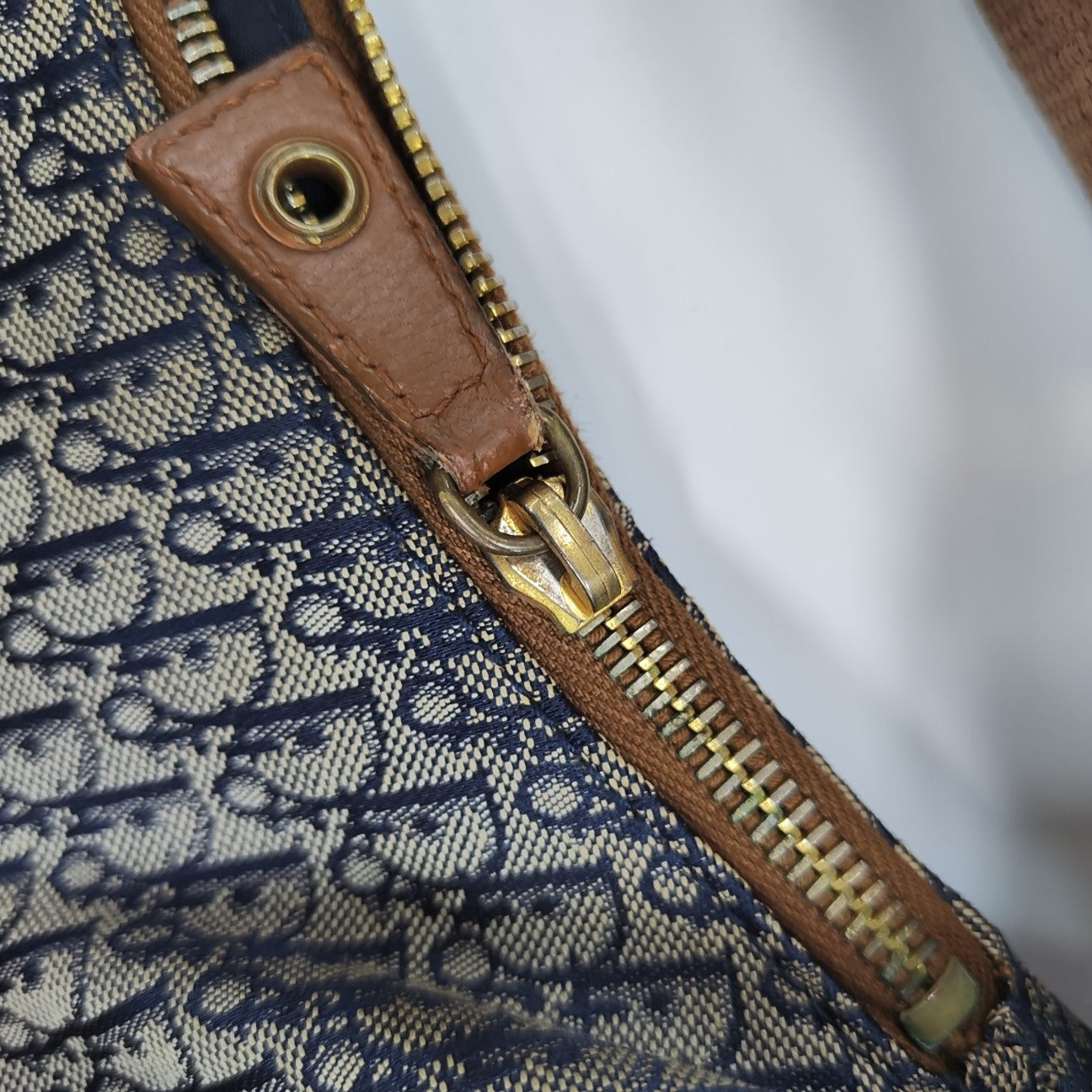 Street Chic Canvas Blue