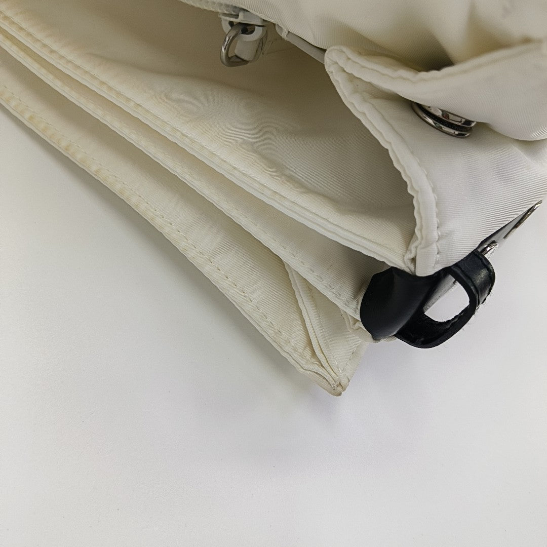 Invite Large Nylon White