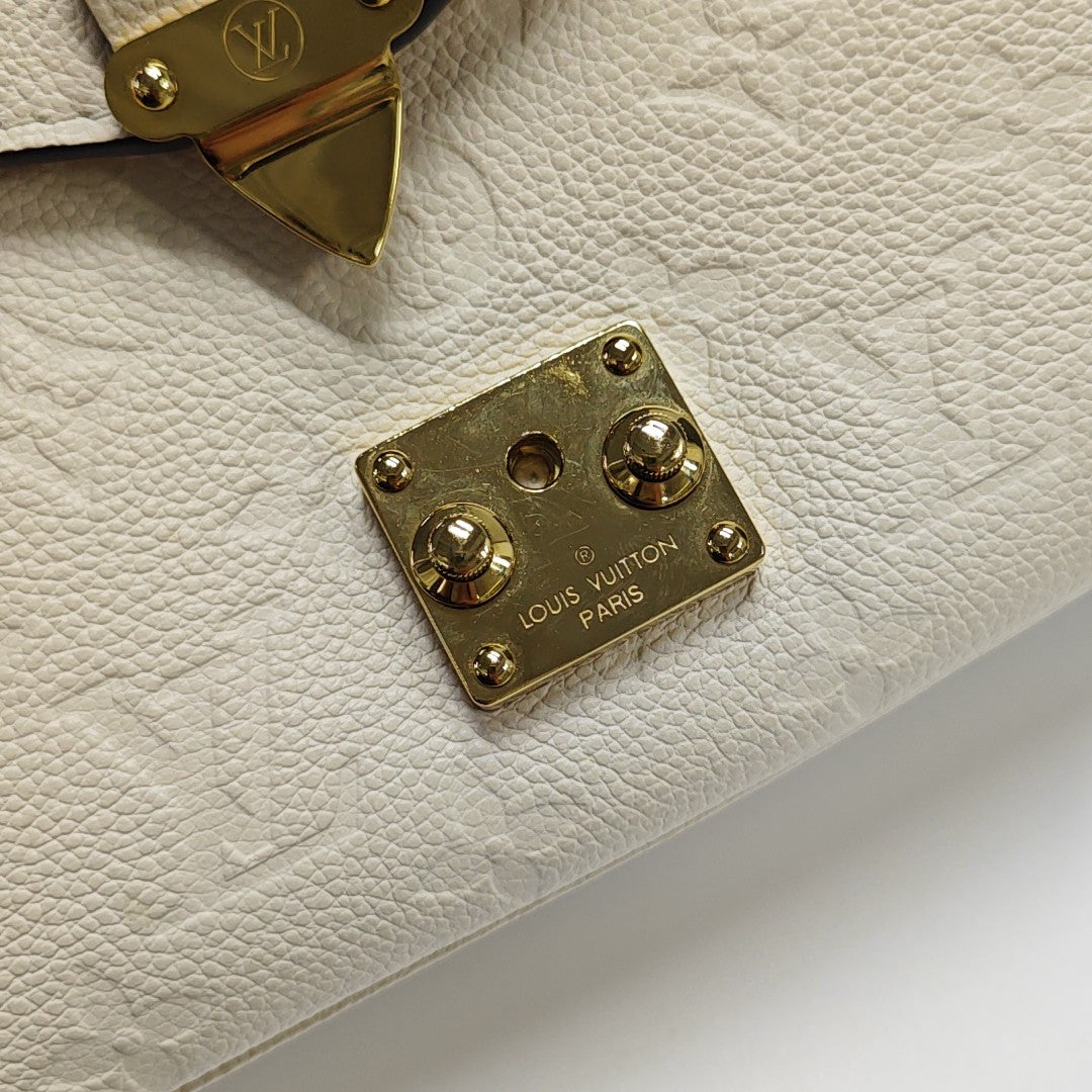 MÉTIS EAST WEST Monogram Calfskin Beige
