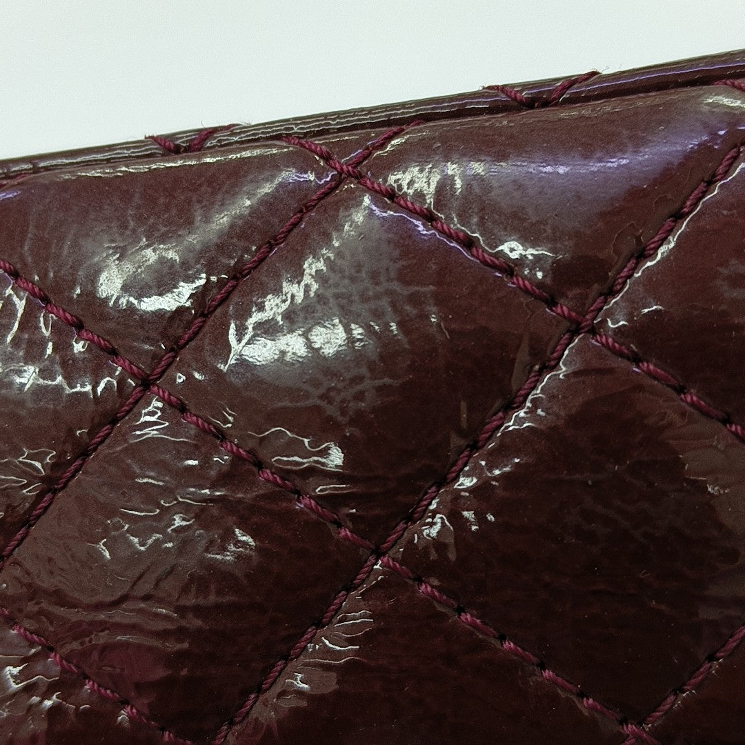 2.55 225 (small) Quilted Patent Leather Red