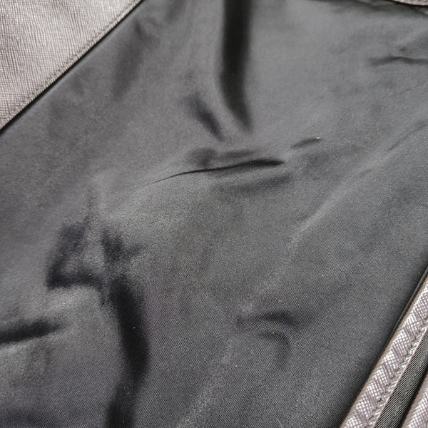 Vela Messenger Bag Nylon Black