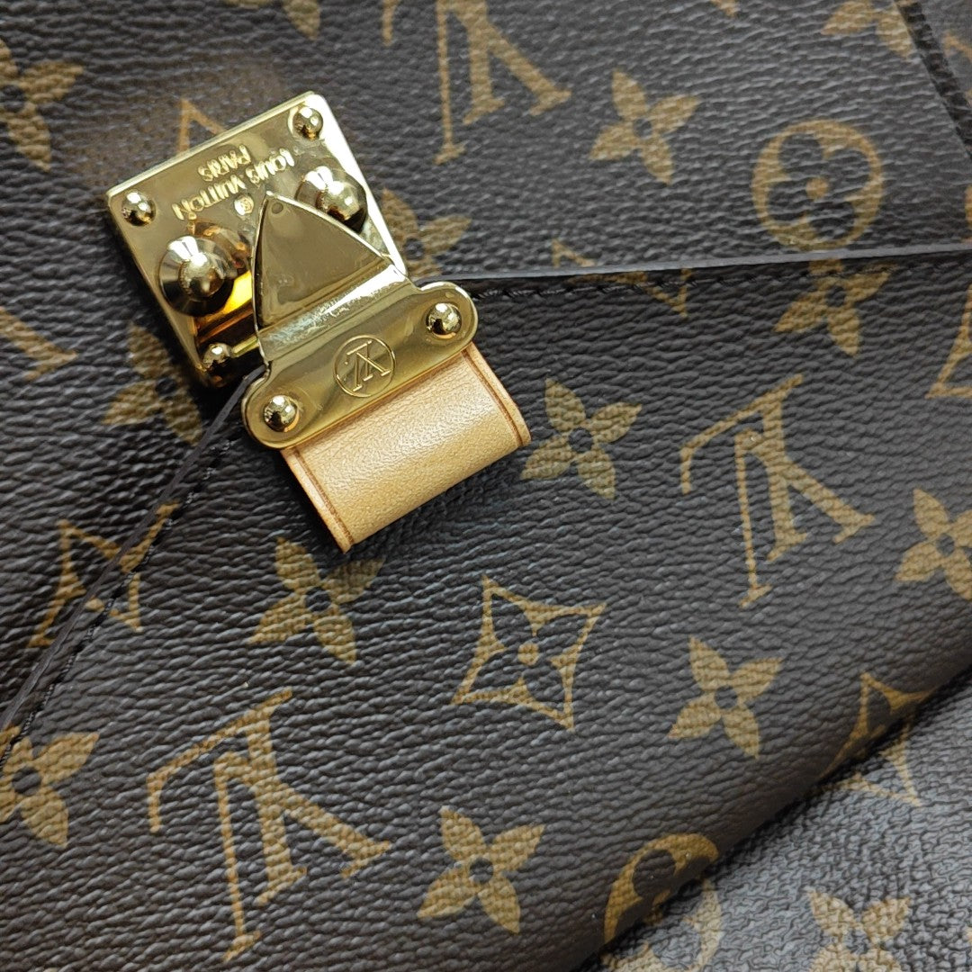 MÉTIS Monogram Coated Canvas Brown