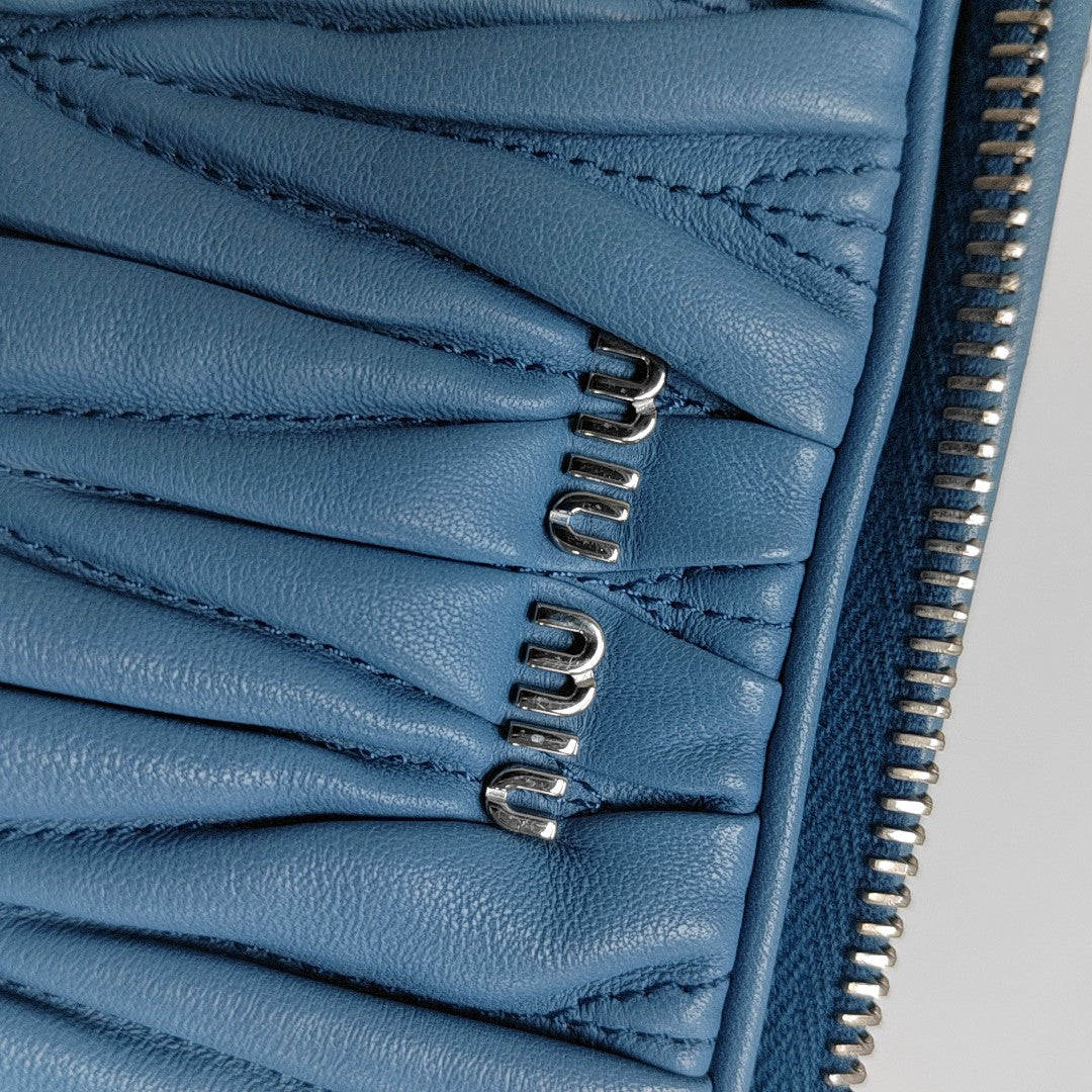 Matelassé Quilted Lambskin Blue