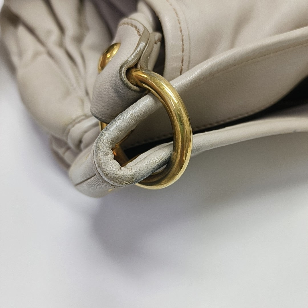 Miu Coffer Quilted Lambskin Beige