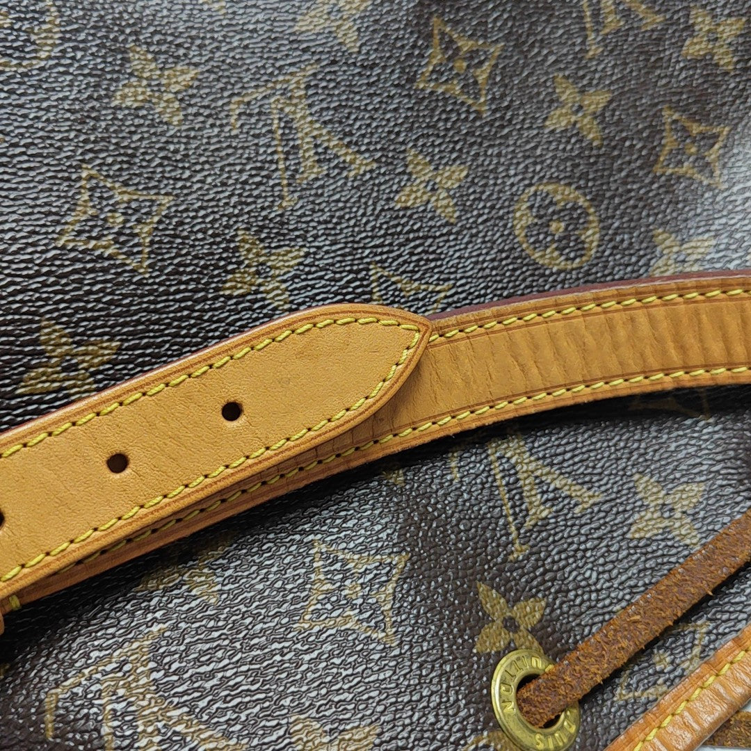 NOÉ MM Monogram Coated Canvas Brown