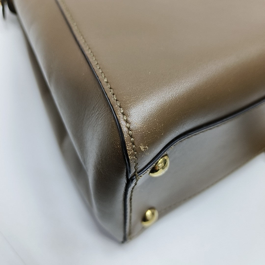 Peekaboo Medium Calfskin Brown