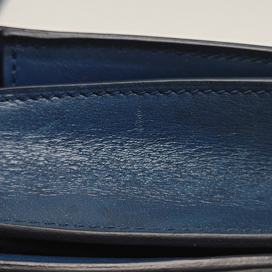 CLASSIC BOX Mini Calfskin Blue