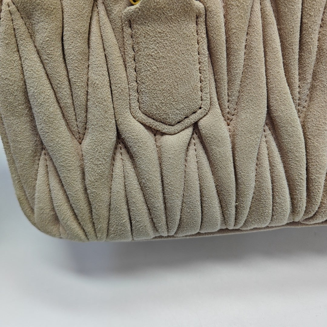 Arcadie Matelassé Small Quilted Suede Pink