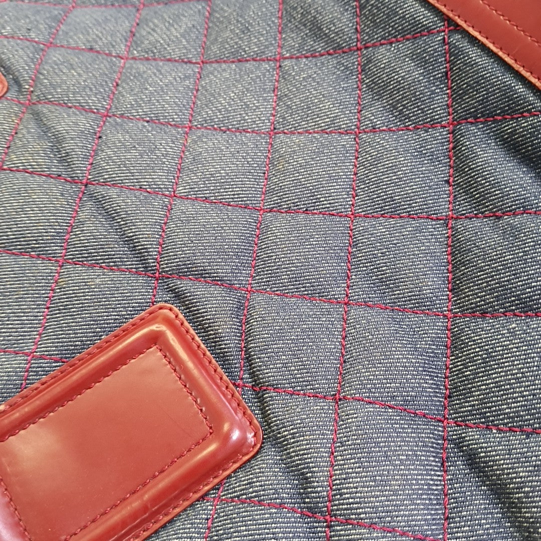 Quilted Canvas Medium Gray