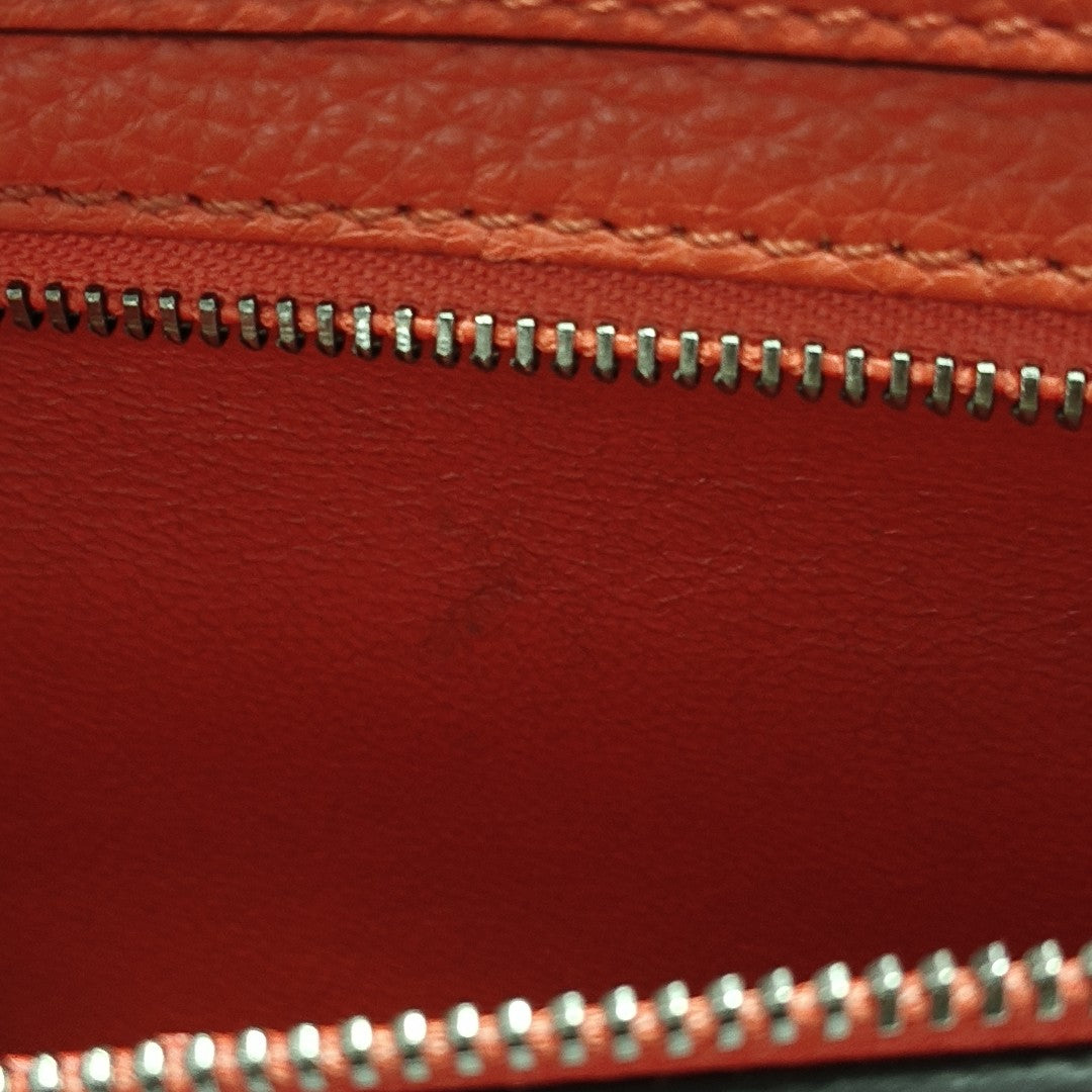 TRAPEZE Medium Calfskin Red
