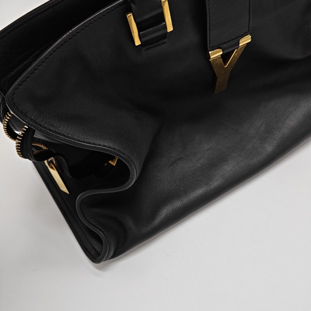 CHYC Y LIGNE Medium Calfskin Black