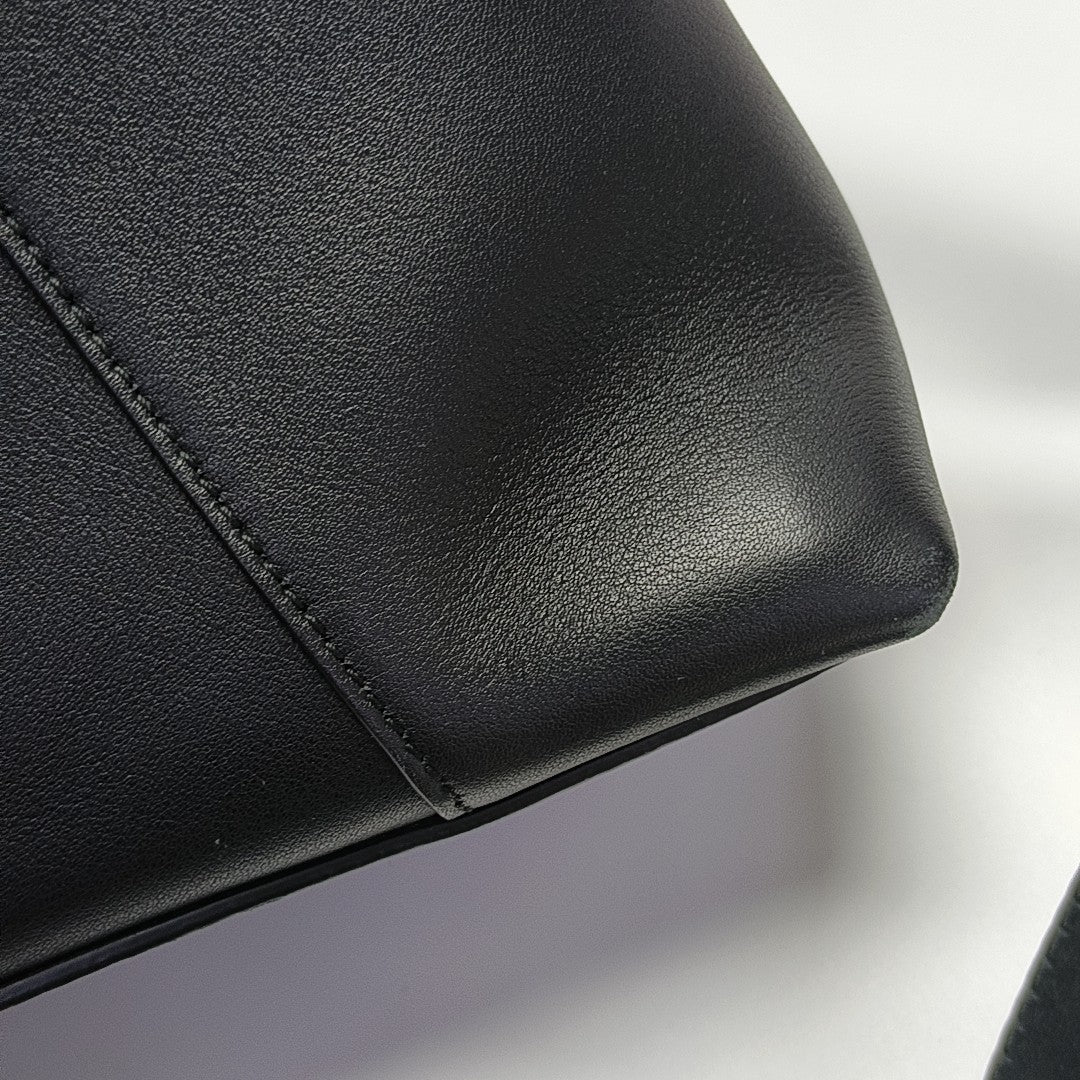 Downtown Small Calfskin Black