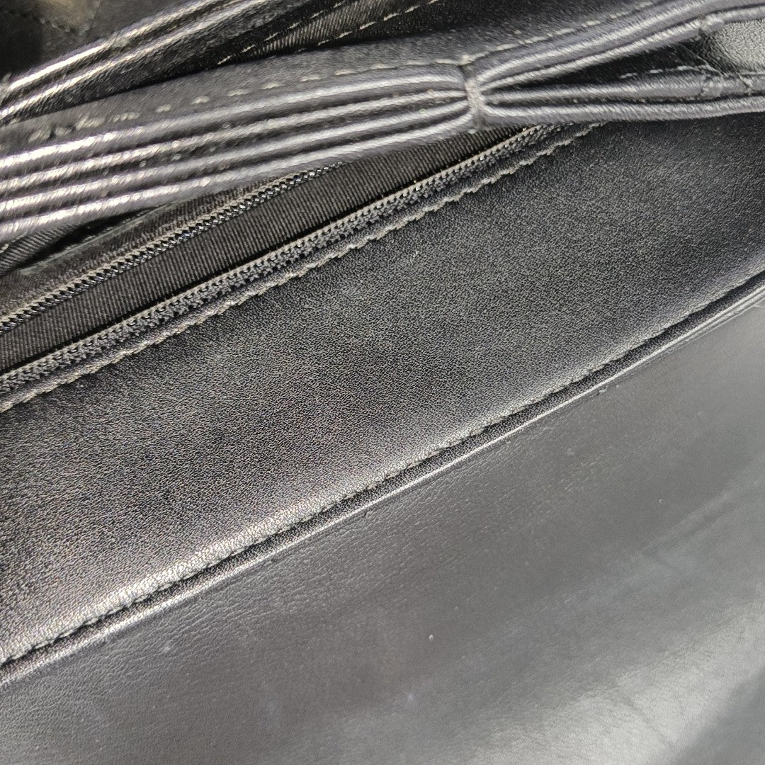 Quilted Calfskin Shoulder Bag Black