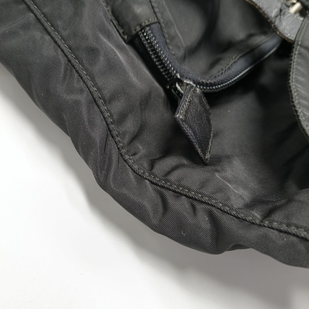 Vela Nylon Black
