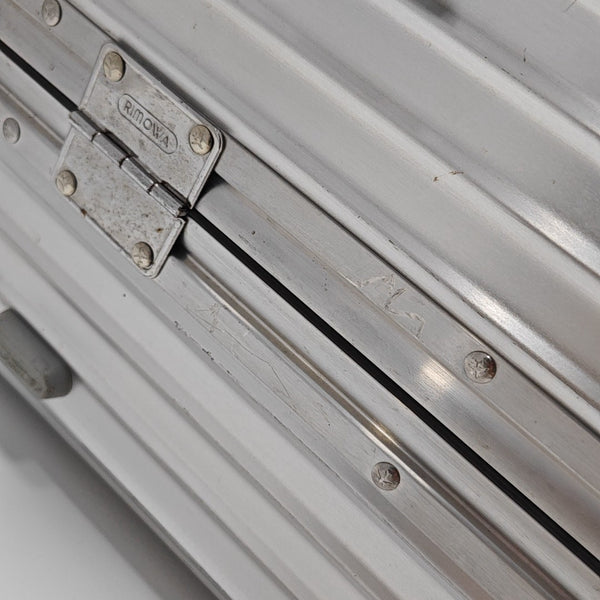Special Material Luggage Silver