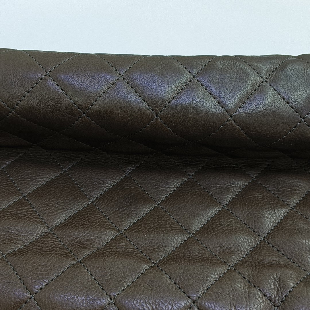 LUXURY LINE Quilted Calfskin Gray