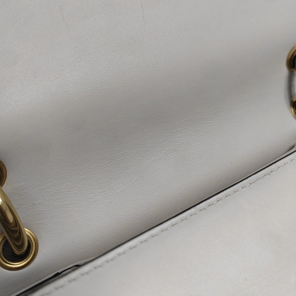 Queen Margaret Small Calfskin White