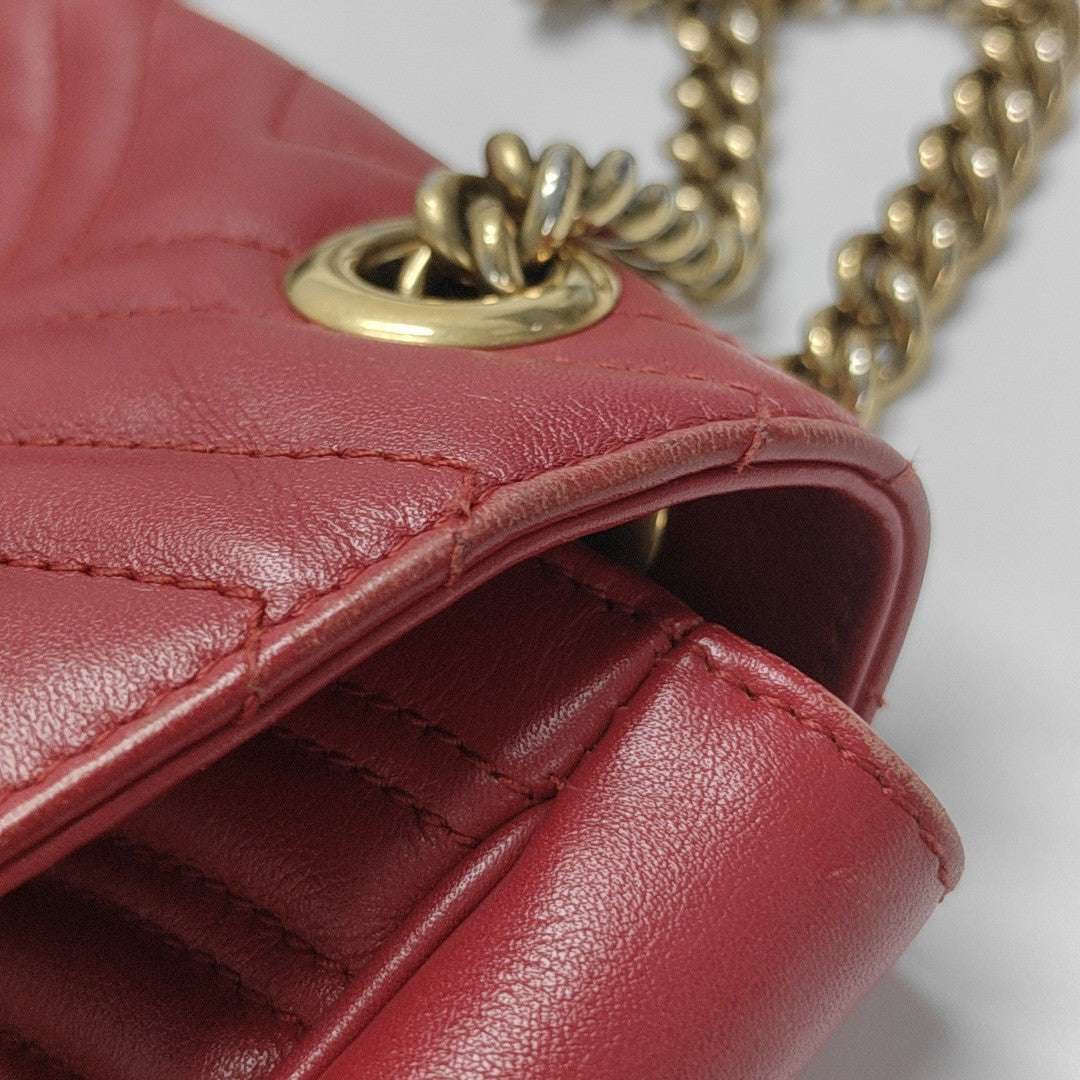 GG Marmont Medium Quilted Calfskin Red