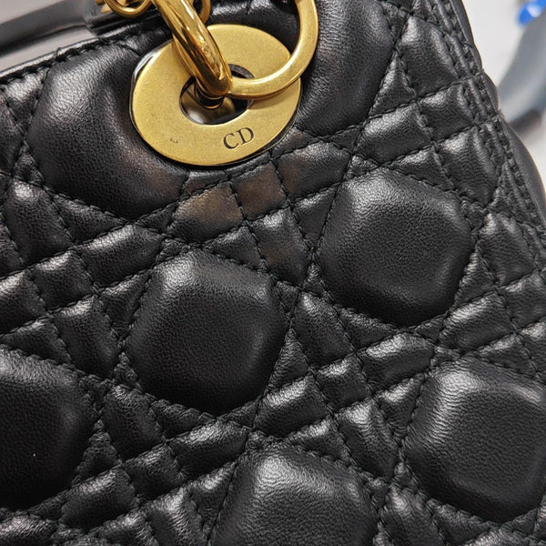 Lady Dior Medium Cannage Lambskin Black